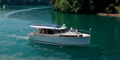 Canal Boats og SmartBoat One på et spennende elektrisk båteventyr.